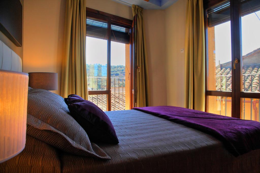 Apartamentos Casa Molinero Buera Zewnętrze zdjęcie